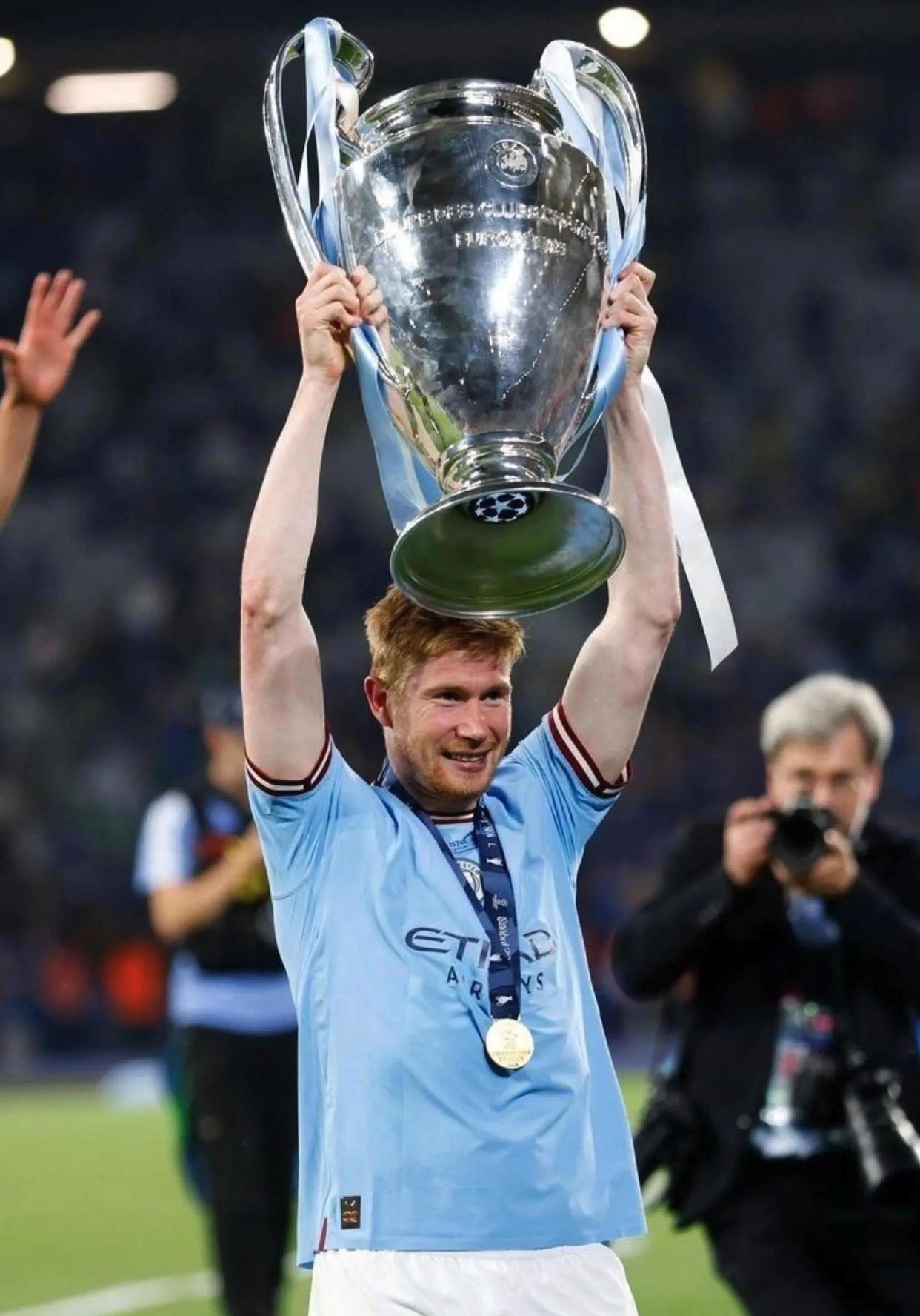 开云体育入口-包含C罗焦点对战，德布劳内与90激战DWG分钟，表现优异胜负难料！上演精彩一战的词条