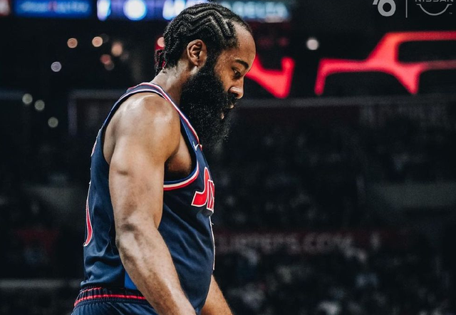 开云-包含转折点！克里夫兰骑士状态回暖，欧超杯冲刺阶段攻防权衡，压力陡增，更衣室氛围转暖的词条