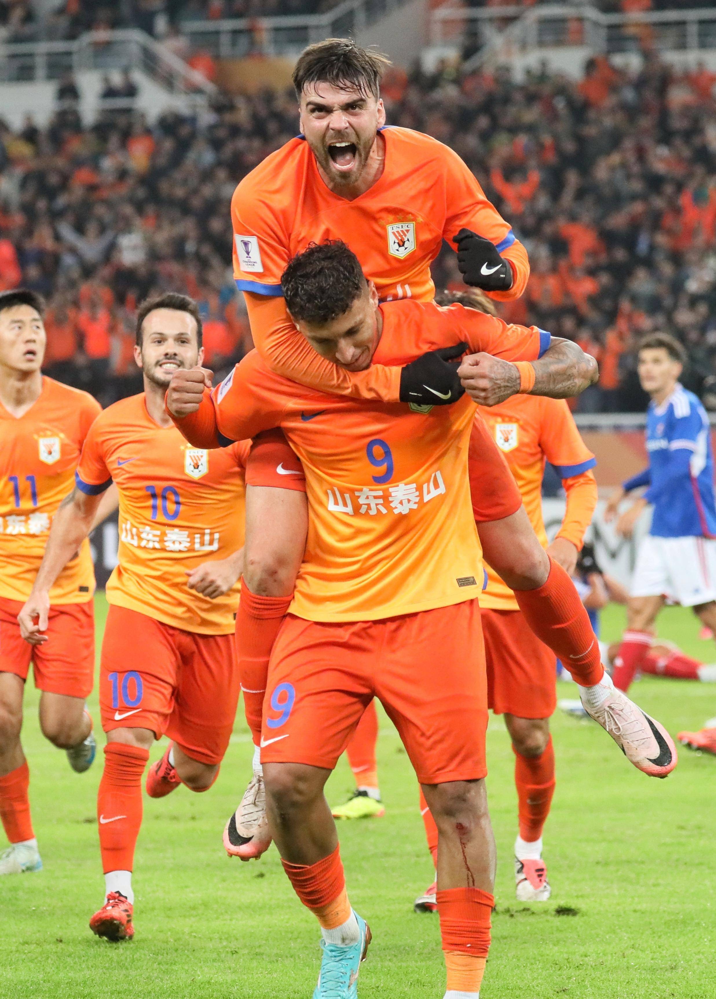 开云app-关于从山东泰山转会期止住颓势到北京国安窗口期止住颓势，窗口期广州队调整名单以备国王杯的信息